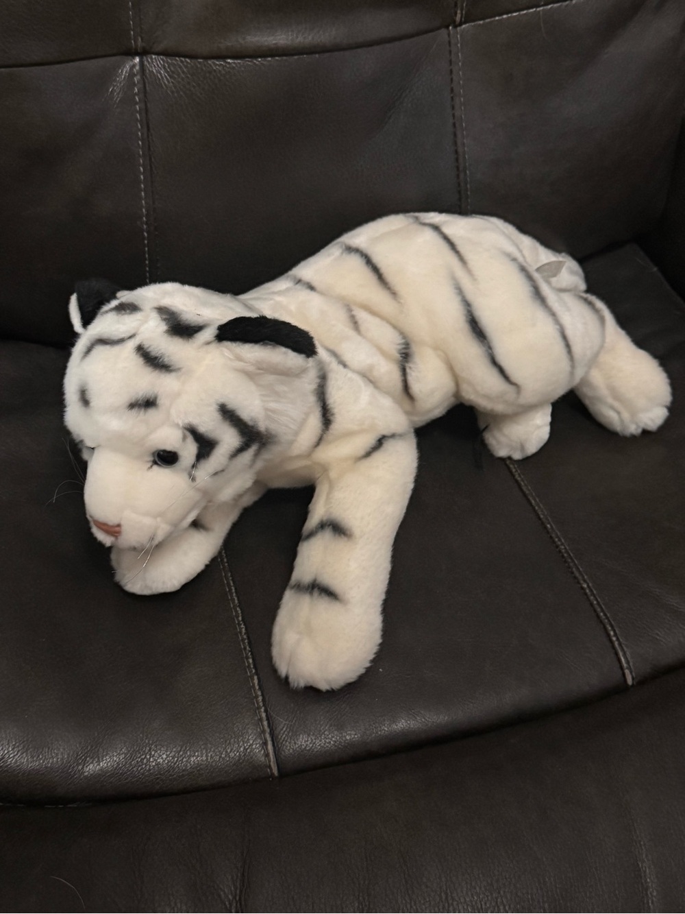 Vintage Animal Alley Tiger Plush 18” Toys R Us White Siberian Stuffed Animal